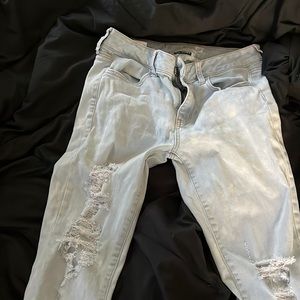 Size 8 womens stretch fit American eagle skinny jeans